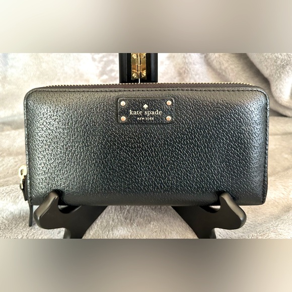 kate spade Handbags - kate spade Accordion Wallet
